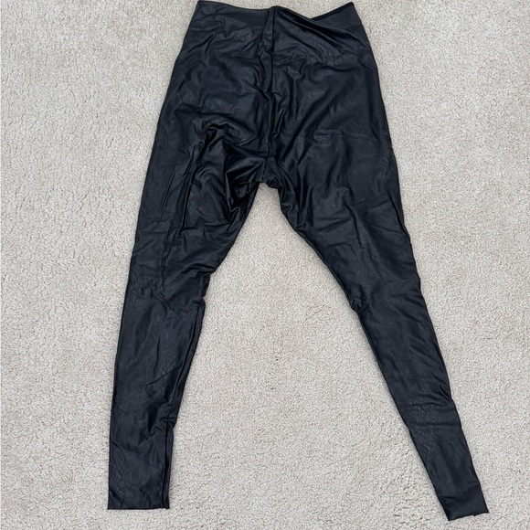 Commando Black Faux Leather Leggings - Picture 2 of 3